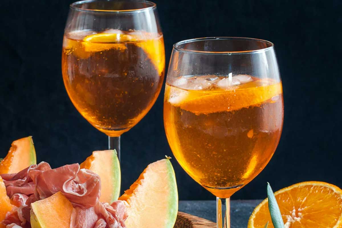 Domenica 10 agosto: apericena e DJ