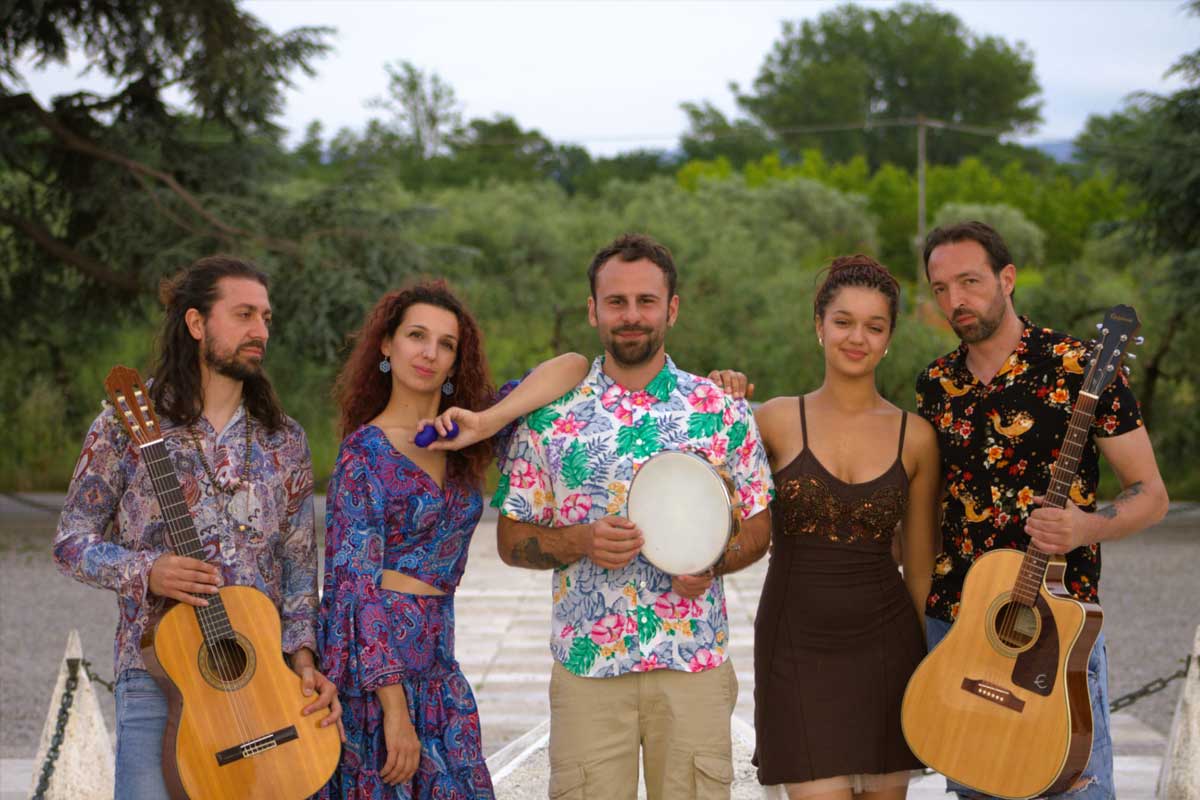 Domenica 29 giugno: musica a Cascina, Alma Cafè